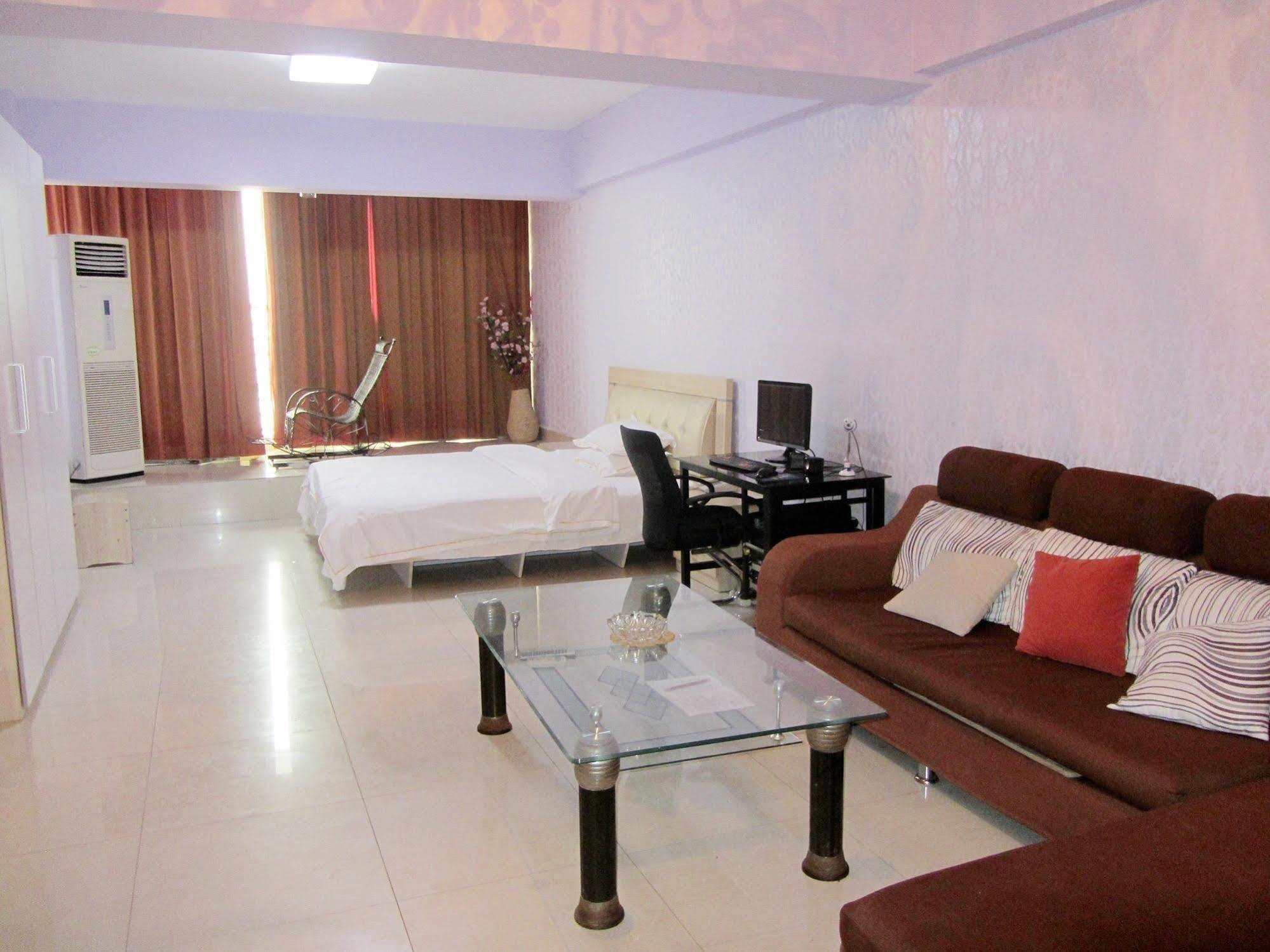 Taohuayuan Apartment Hotel Nanning Exterior photo