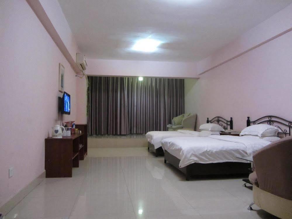 Taohuayuan Apartment Hotel Nanning Exterior photo